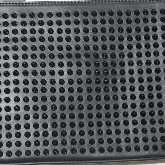 Christian Louboutin Loubiposh Clutch - Picture 4 of 13